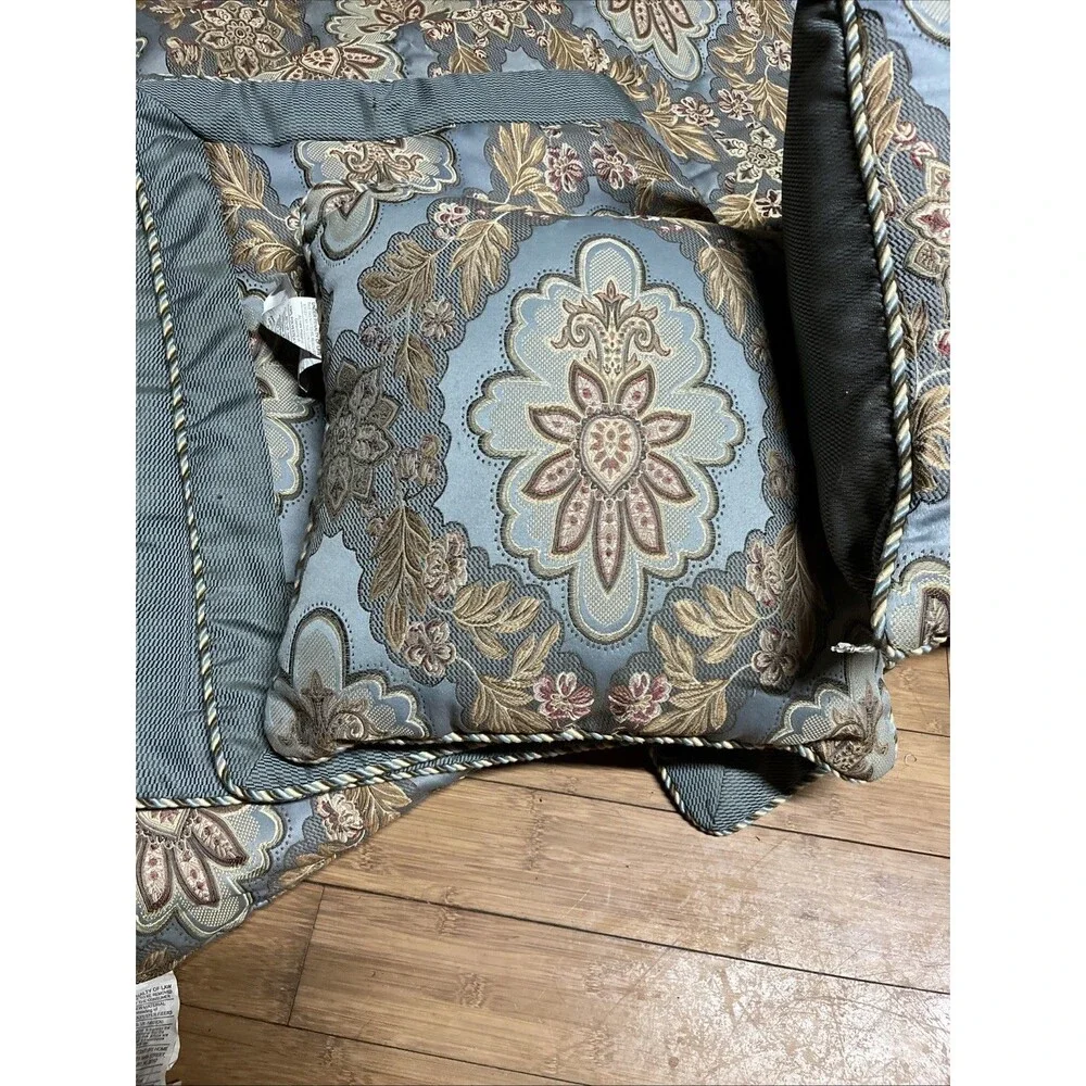 American Century Home Queen Size Comforter Sham & Pillow Set Floral Blue